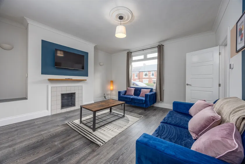 Cosy 3-BR Home in Seaham not far from the beach - Image 1