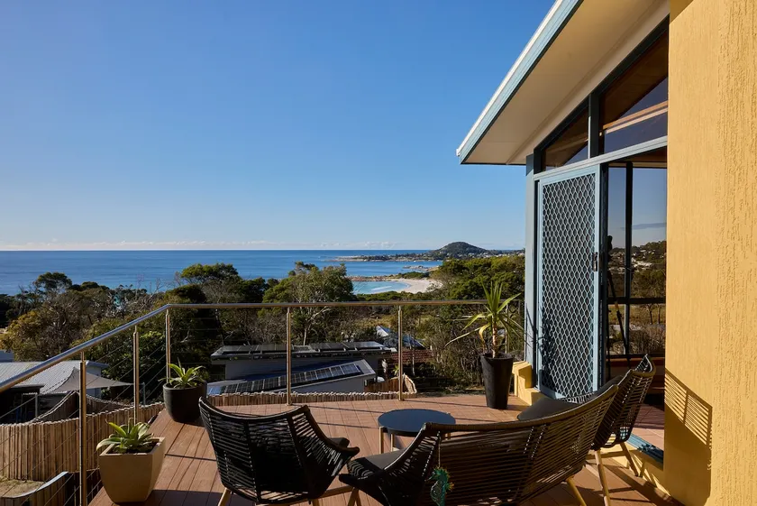 Ocean View Beach House - Image 1