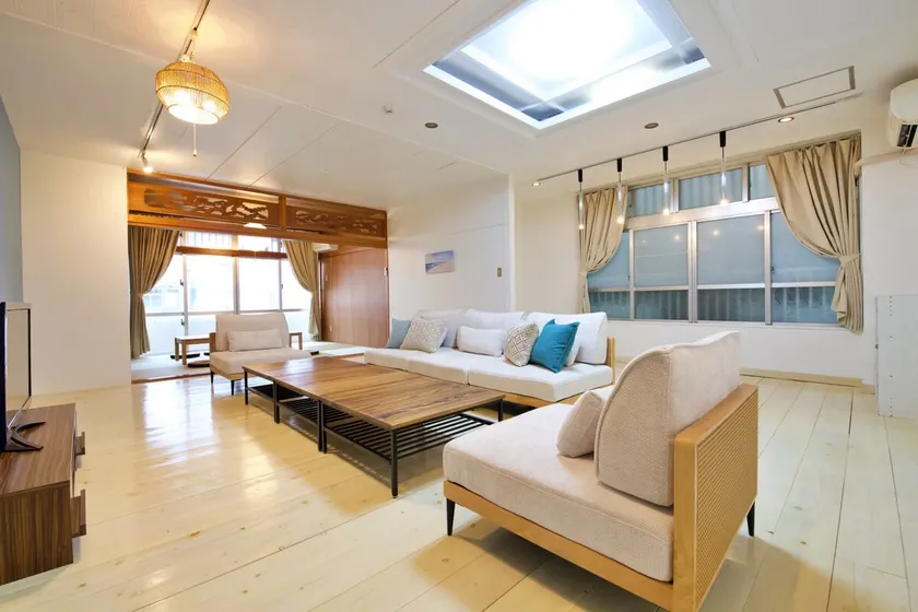 Close to the airport and the sea! Ideal for leisure * Maximum 12 people * High-speed Wi-Fi * Parking for 3 cars * ZA155 - Image 1