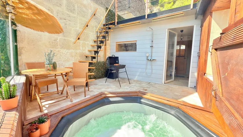 Relaxation between Loir and Coteau, spa-sauna, PRM access - Image 1