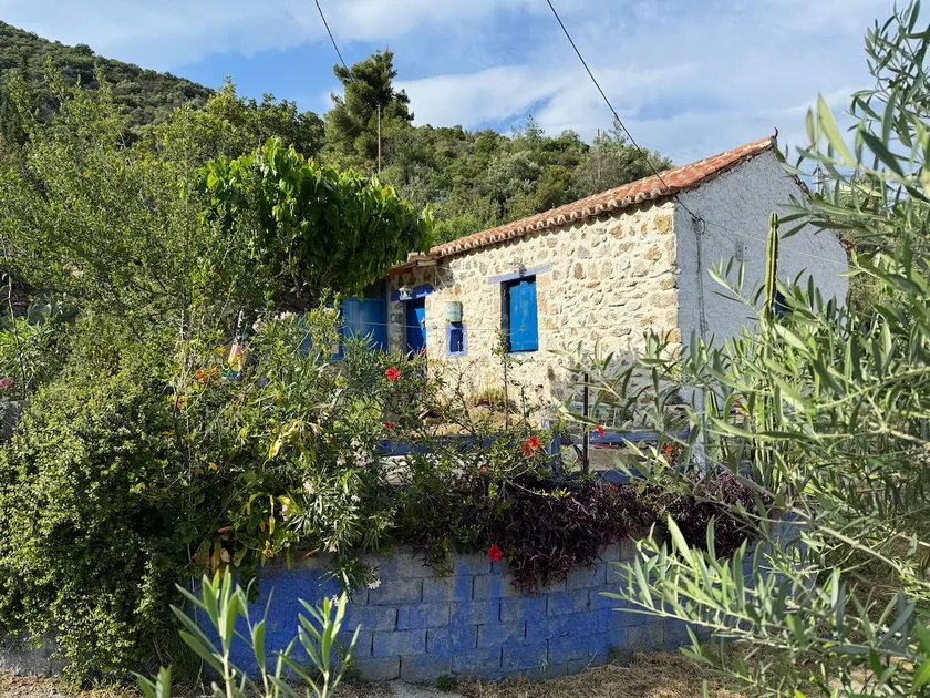 Happynest Leni, Stone House - Image 1