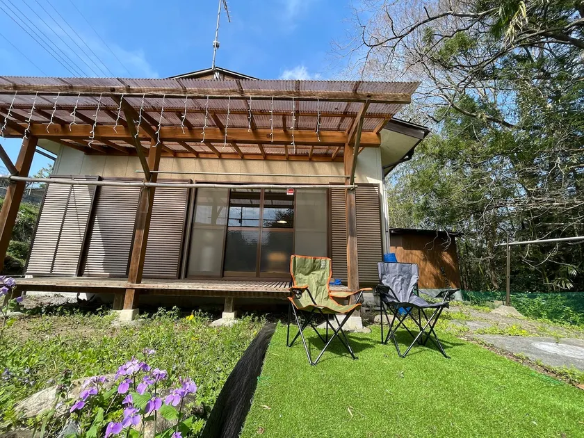 Private lodge. BBQ with family and friends. - Image 1