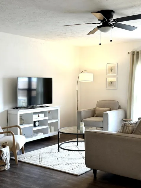 Central 3BR 2BTH l Family Friendly l King Bed - Image 1