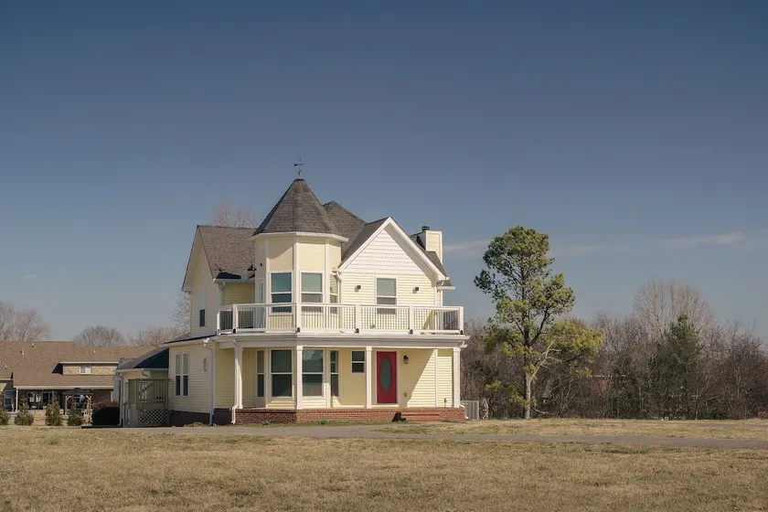 Prime location, Family friendly, 30 min from Nash - Image 1