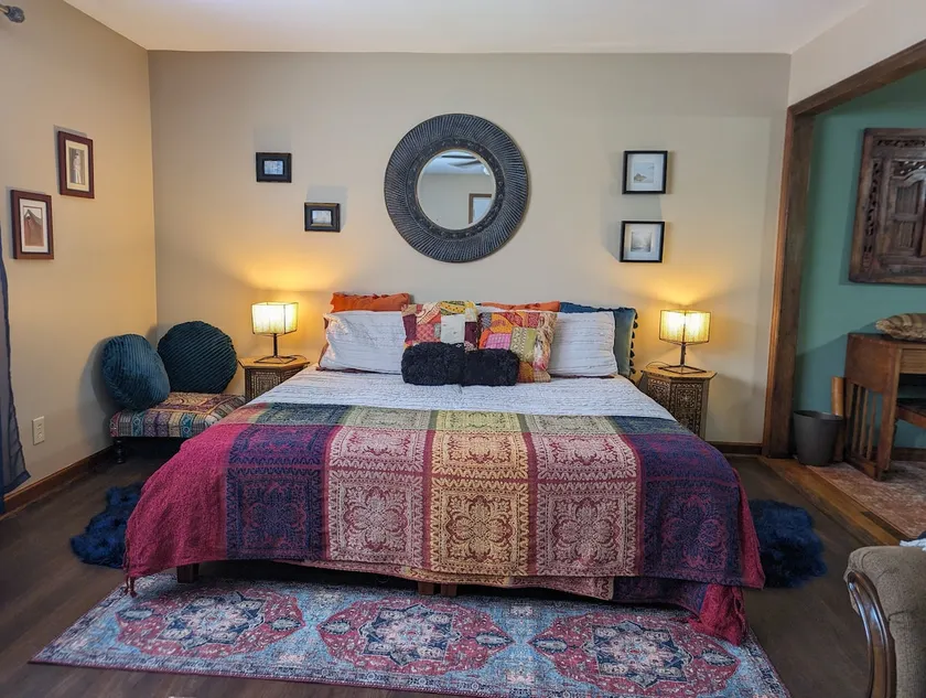 Germantown Getaway! - Image 1