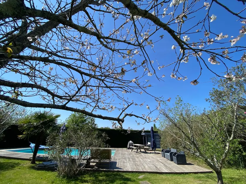Villa Coco - garden and heated pool - Image 1