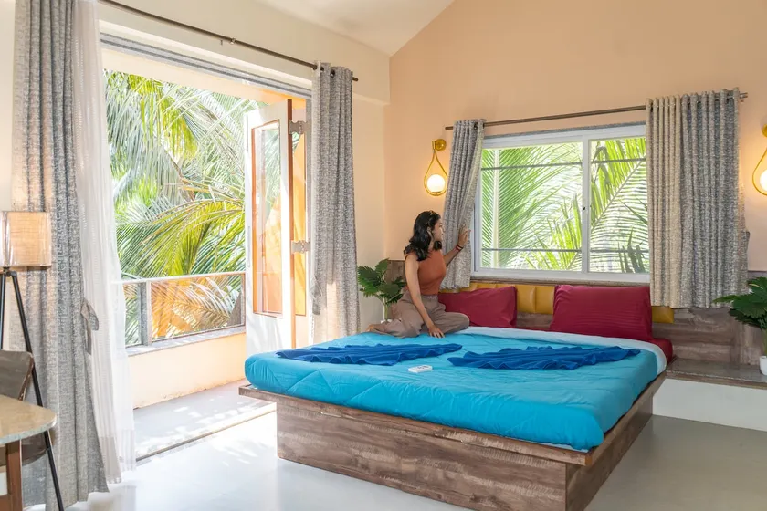 Coastal Comfort: 3BHK Just 100m Off Talpona Beach - Image 1