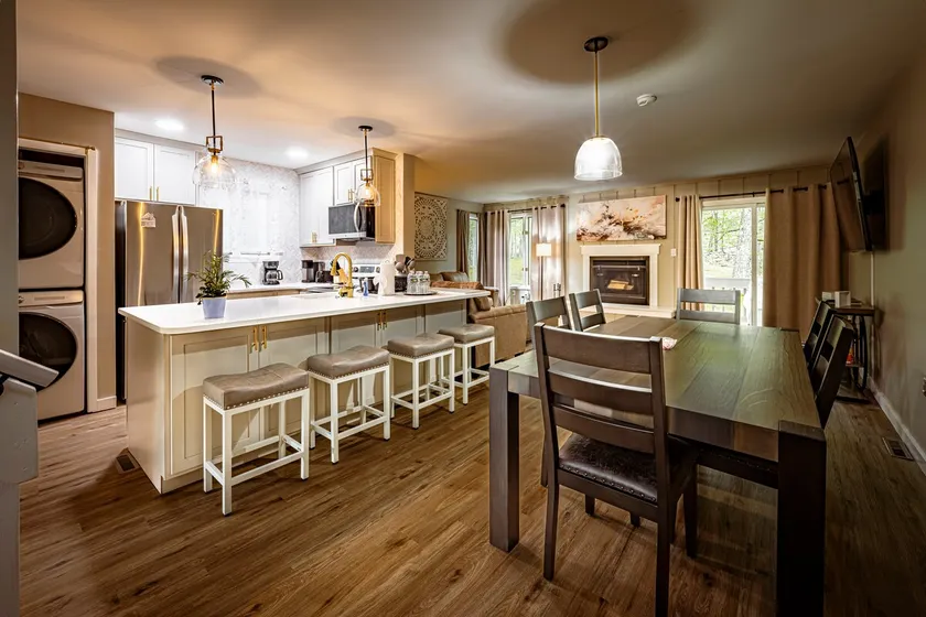 Pocono Mountains Hideaway - Image 1