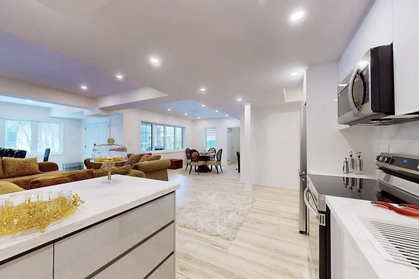 Luxury two Bedroom Ravine Home - Image 1