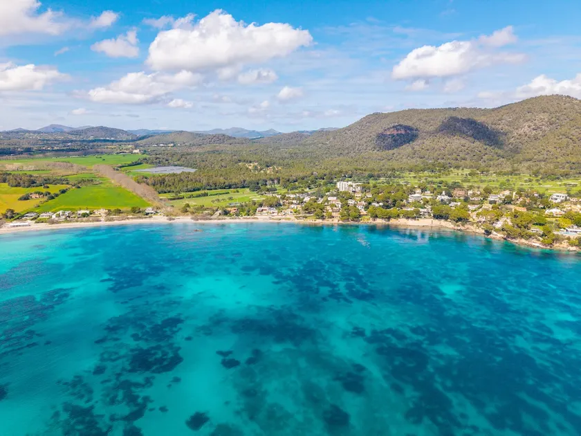 House Beach and Golf - Image 1