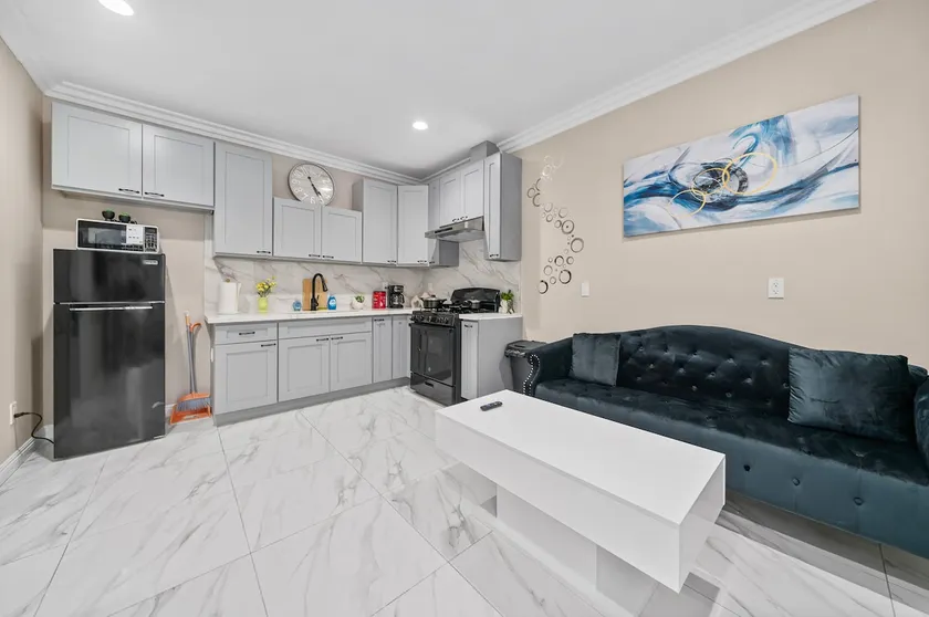 New Private 1B1B Back Unit in Baldwin park-LA - Image 1