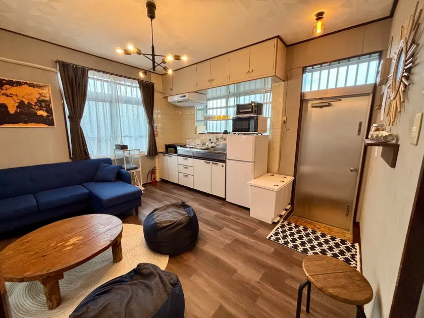 Ohaco Hostel, East Apartment - Image 1