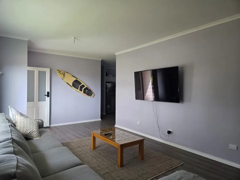 Blake's Beach House Robe district - Image 1