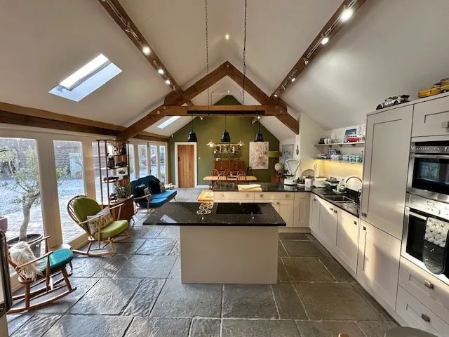 The Annexe at Kington Grange - Image 1