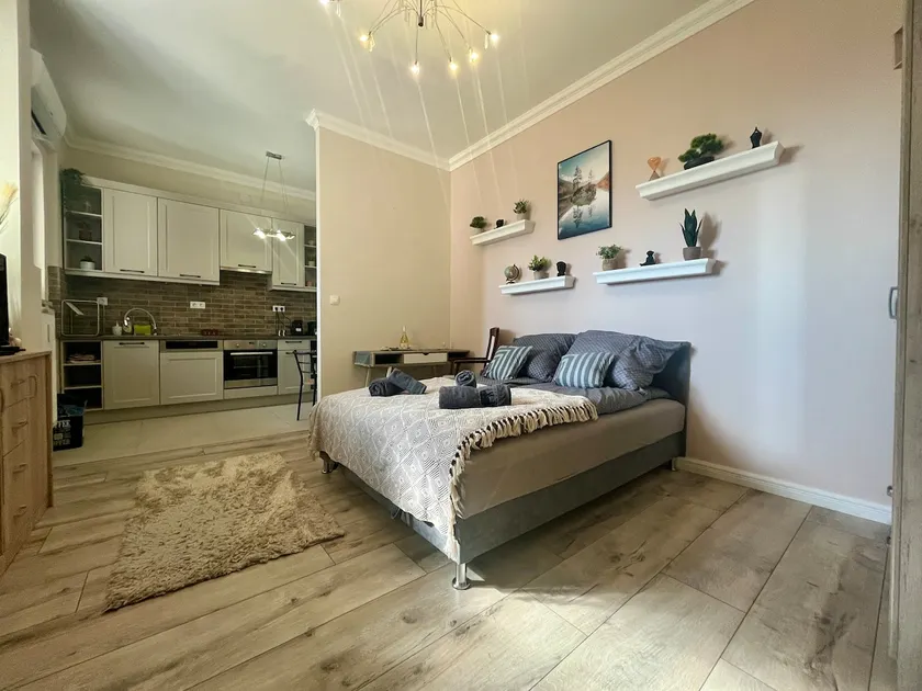 City Centre Piac Flat - Image 1