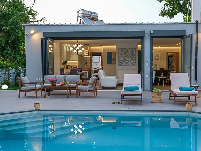 Villa Belle Helene Kalamaki Chania - Image 1