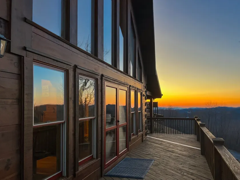 Hatley MTB | 4300' Views | Hot Tub | Sleeps 10 - Image 1