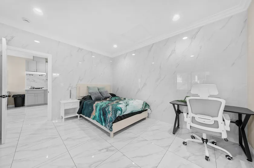 new 1B1B private beautiful unit in Baldwin Park-LA - Image 1