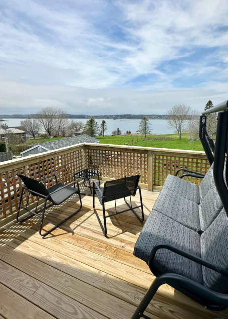 View Beautiful Johnsons Bay from Downtown Loft - Image 1