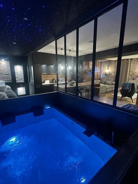 loft room38 - Image 1