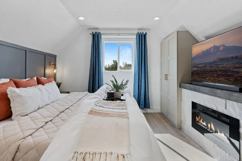 The Lofty Lodge | Cozy and Lux - Image 1