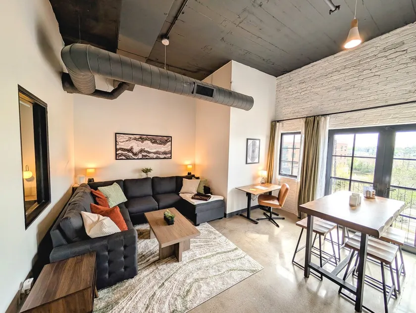 NEW Industrial Loft Above the Brewery - Image 1