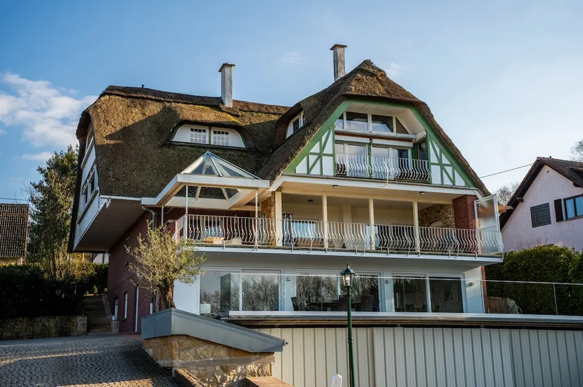 Reet am Rhein – My Country House - Image 1
