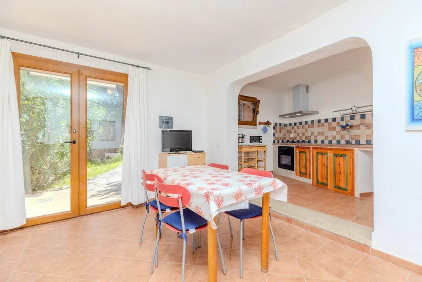 Green Oasis - 2 Min Walk from Cala Girgolu - Image 1