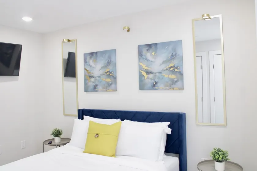 The Urban Oasis- 2BR|2TH|Balc - Image 1