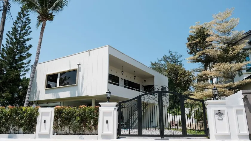The NineMansion (Near Seaside) - Image 1