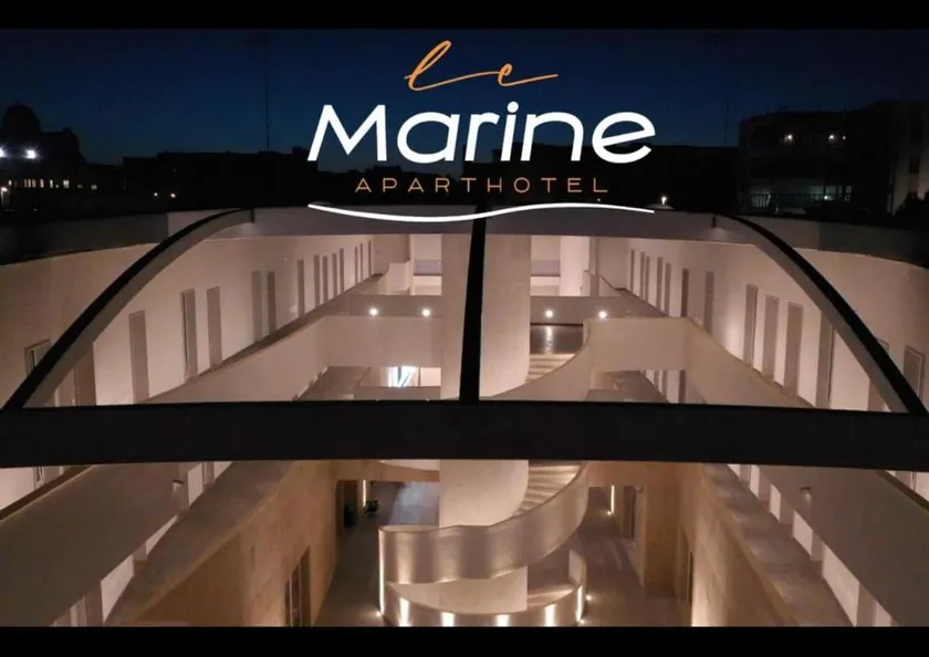 Aparthotel near the port - Image 1