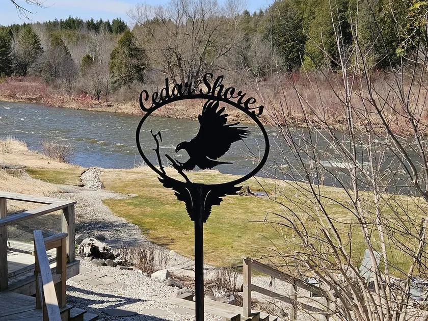 Riverside Bungalow in Fergus - Image 1