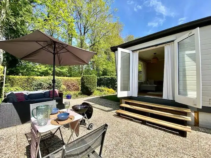 ”Woodz” on the edge of the forest with garden and incl. bicycles! - Image 1