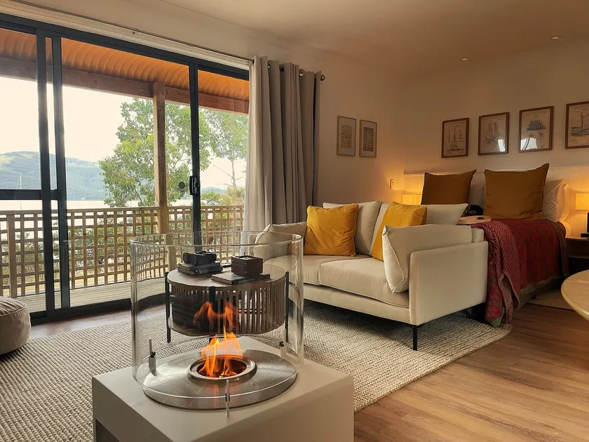 Driftwood - Bay View Studio Villa - Image 1