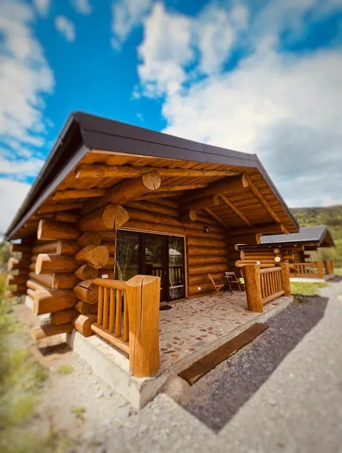 EastWood Cabins - Image 1