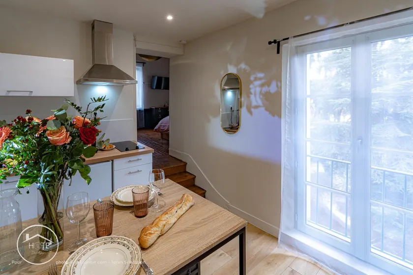 Romantic view / Parking - Image 1