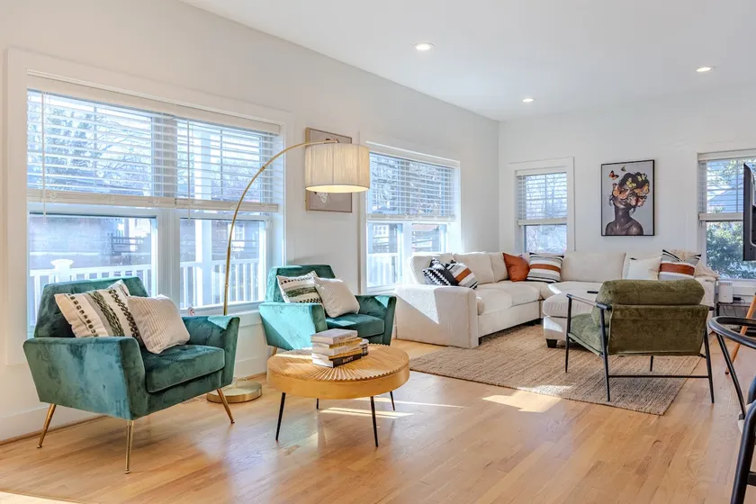 Military - Spacious 6BR 5BA Near DC and Pentagon - Image 1
