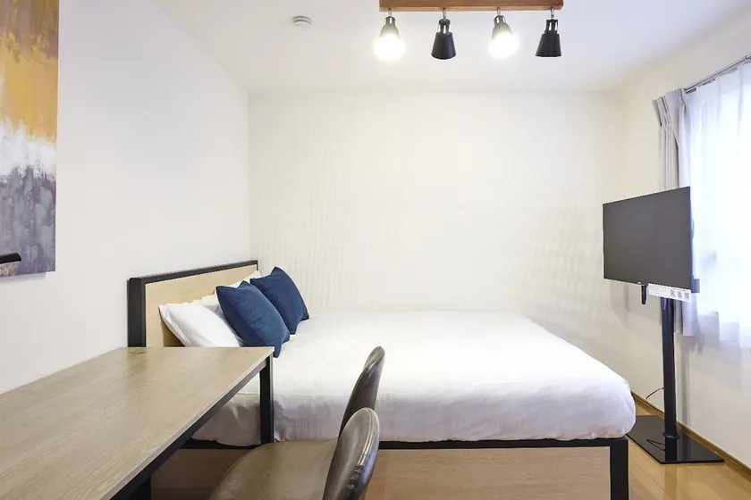 Sumyca Tokyo's apartment. Conveniently located a 1-minute walk from the nearest station, with a double bed. - Image 1