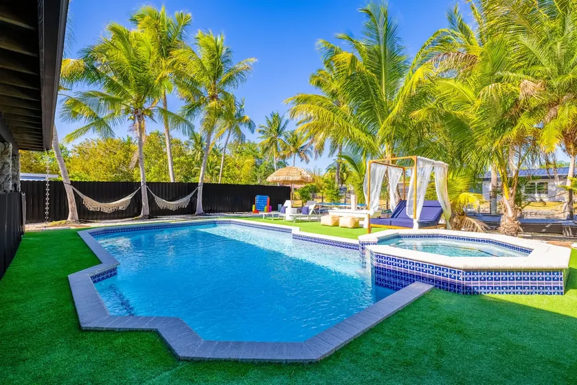 Miami Waterfront Villa | Pool, Spa, Dock & Kayaks - Image 1