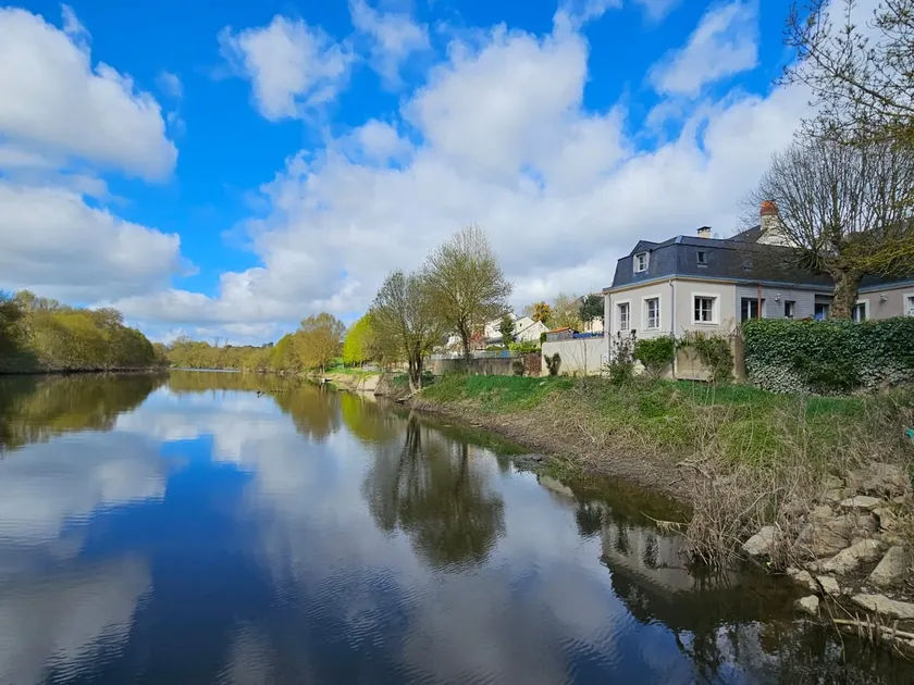 House by the Mayenne - Image 1