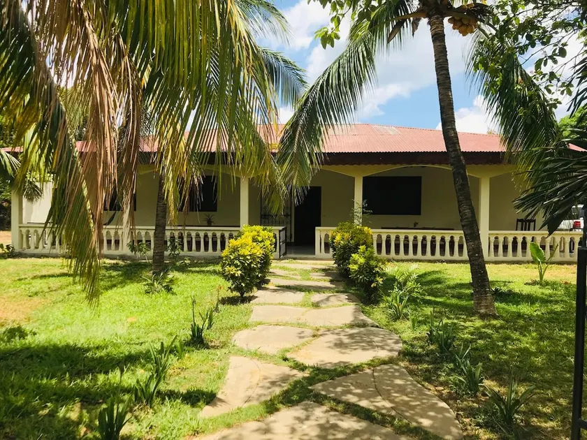 Villa Rosibel - Image 1
