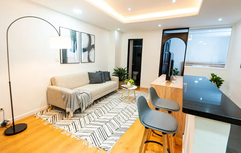 Modern apartment in Milan, Excellent location - Image 1