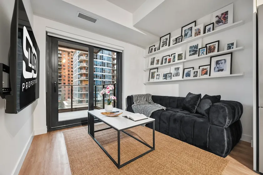 Rosetta Avenue • 2BD W/ DT Views - Image 1