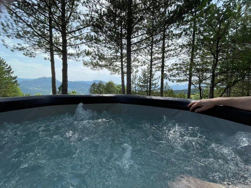 Serenity Chalet: peaceful haven, exceptional view - Image 1