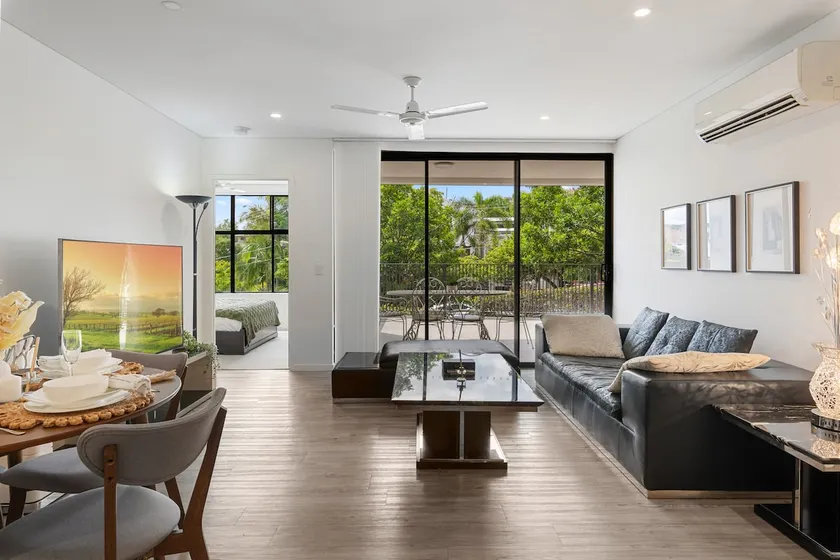 2-Bed Apt Near Mt Coot-tha, UQ & Brisbane CBD - Image 1