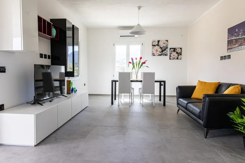 VivimiHome - Monti House - Image 1