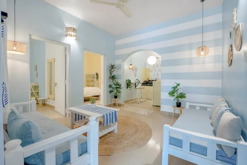 2BHK w/ Pool & Parking | 1min walk to Morjim Beach - Image 1