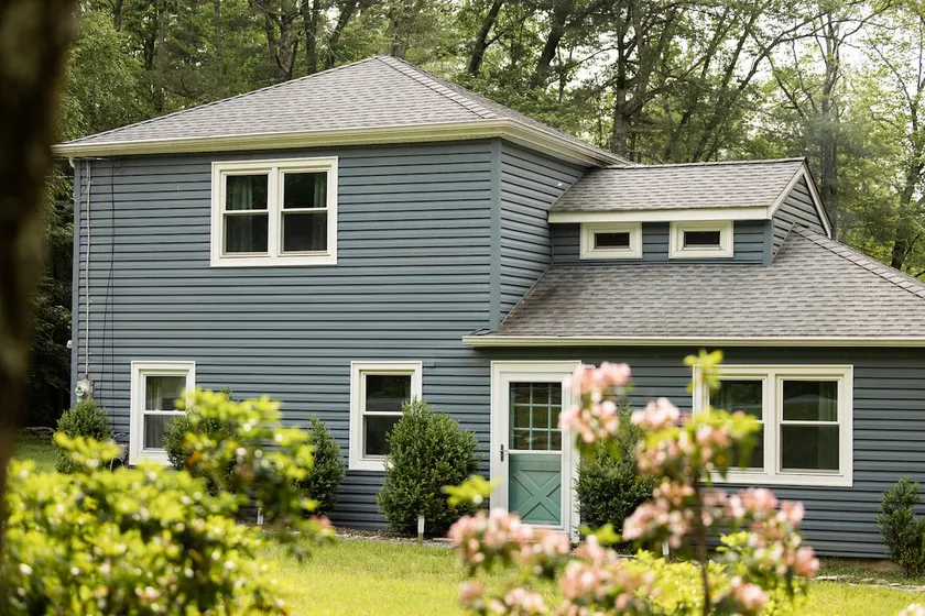 Charming Summer Cottage in Glen Spey - Image 1