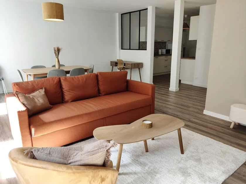 Cozy apartment in the city center - restaurants/bars - Image 1