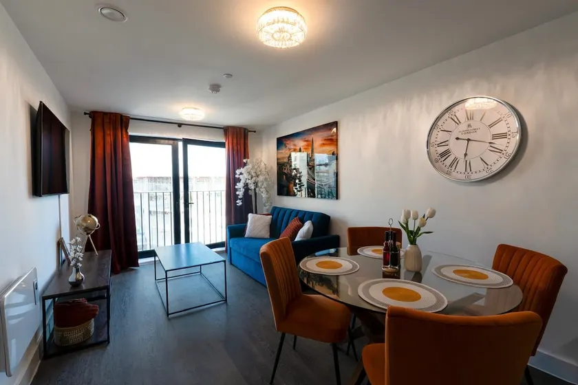 Penthouse Stunning Views, Free Parking - Image 1